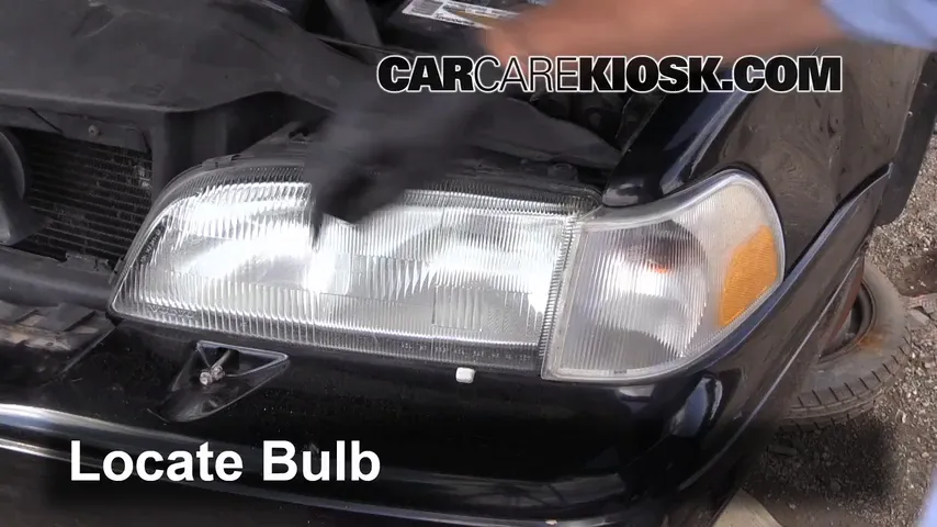 1998 Volvo V70 AWD 2.4L 5 Cyl. Turbo Lights Highbeam (replace bulb)